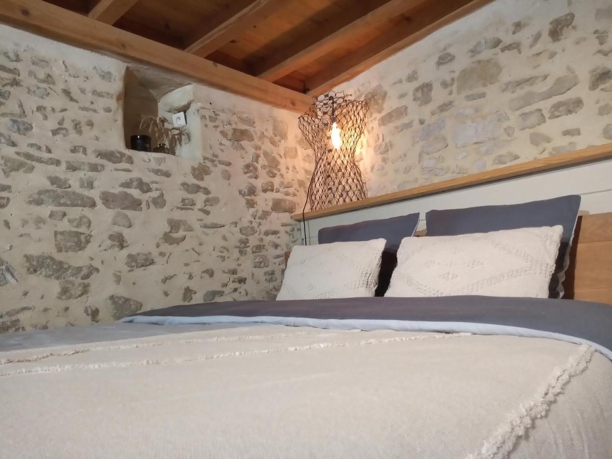 Au Repos Villa Treziers ภายนอก รูปภาพ